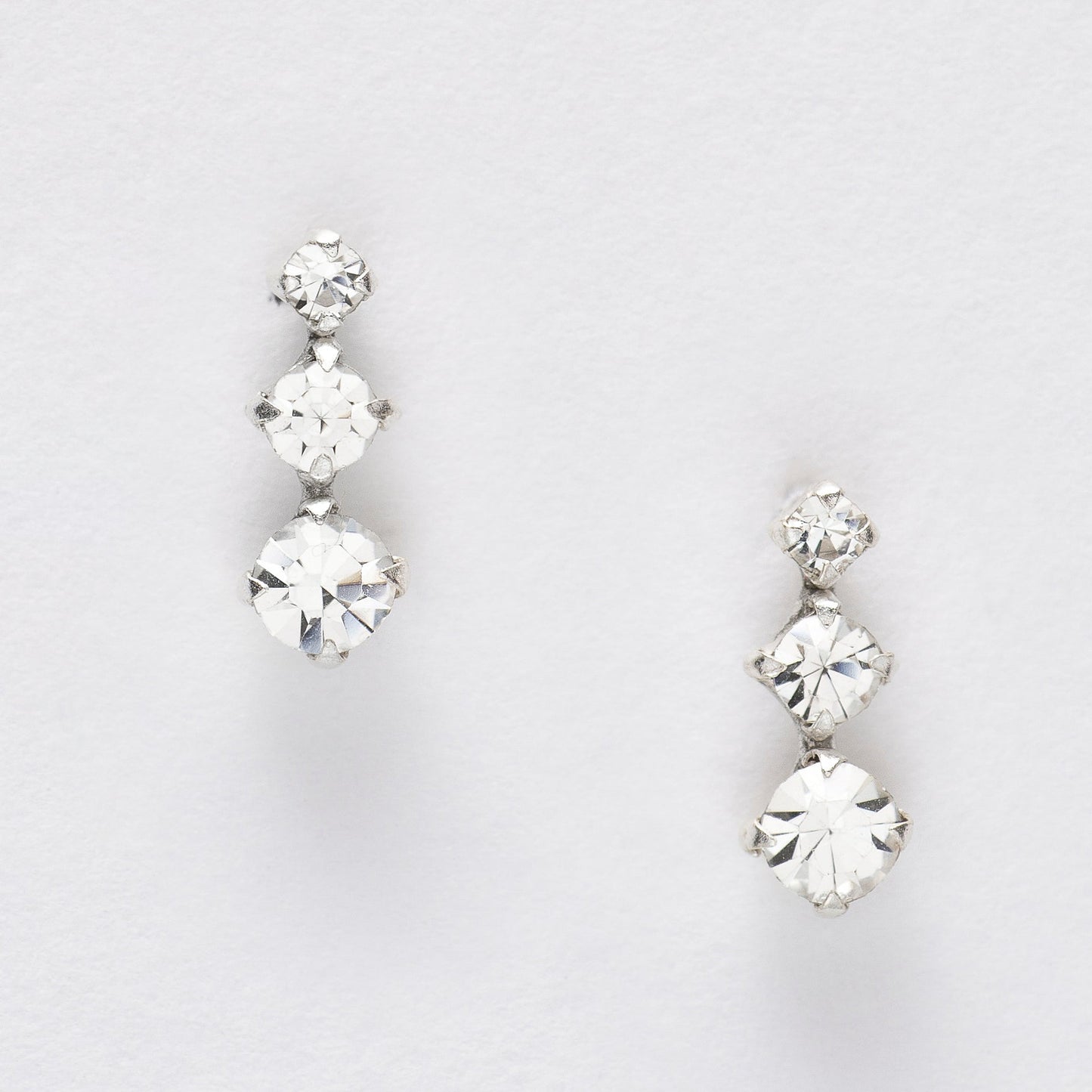 Sterling Silver Stud Earrings - Stylish Pink Bow Shoes  - Perfect Accessory for Any Outfit