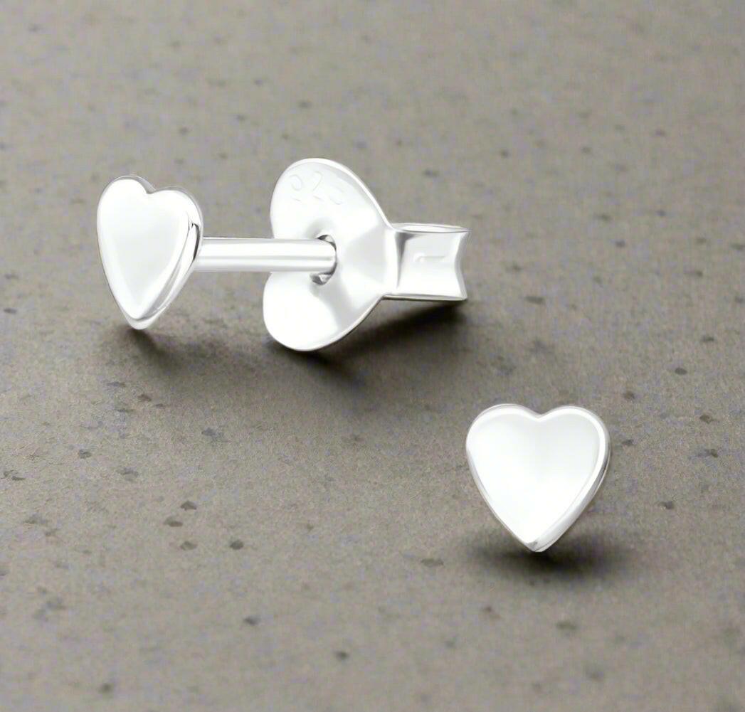 Heart Silver Stud Earrings - Elegant Unique Jewellery - Crumble and Core