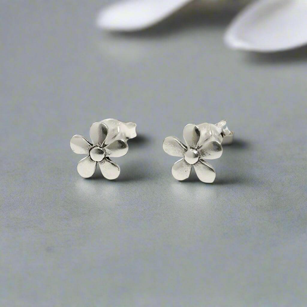 Flower Silver Stud Earrings - Floral Design Jewellery for a Touch of Elegance - Crumble and Core